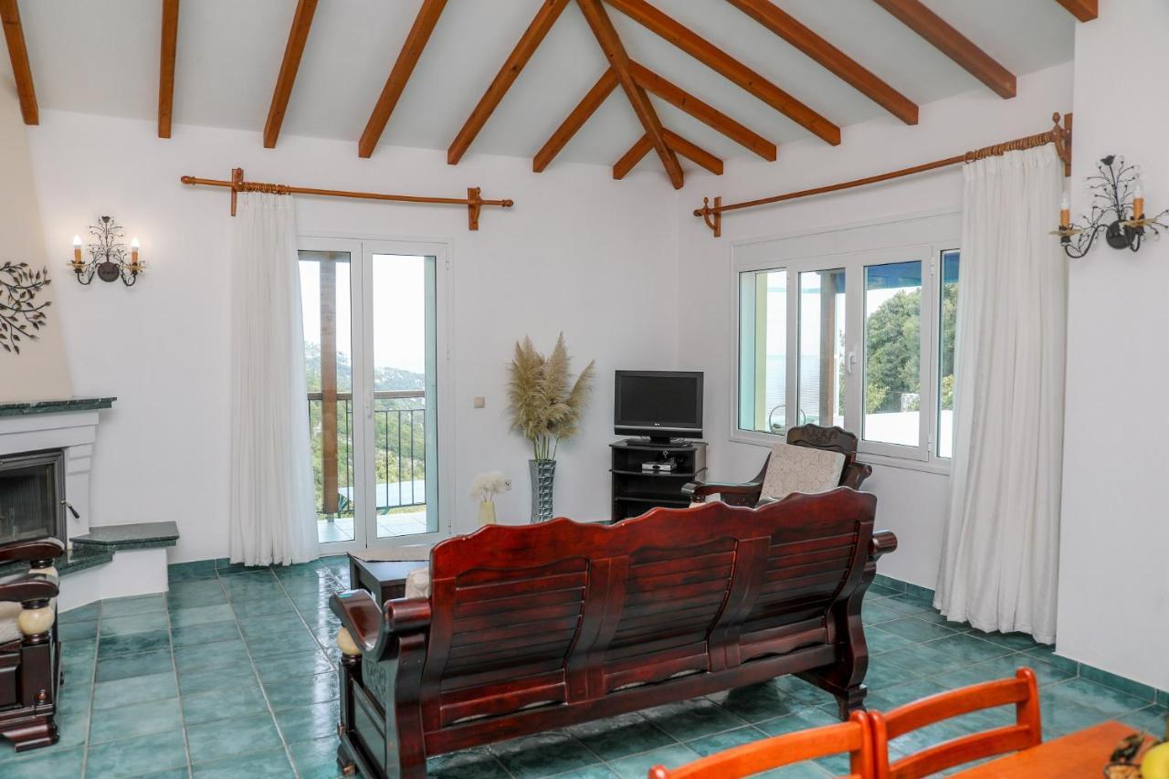 Moni Evaggelistrias Villa Mitzelos מראה חיצוני תמונה