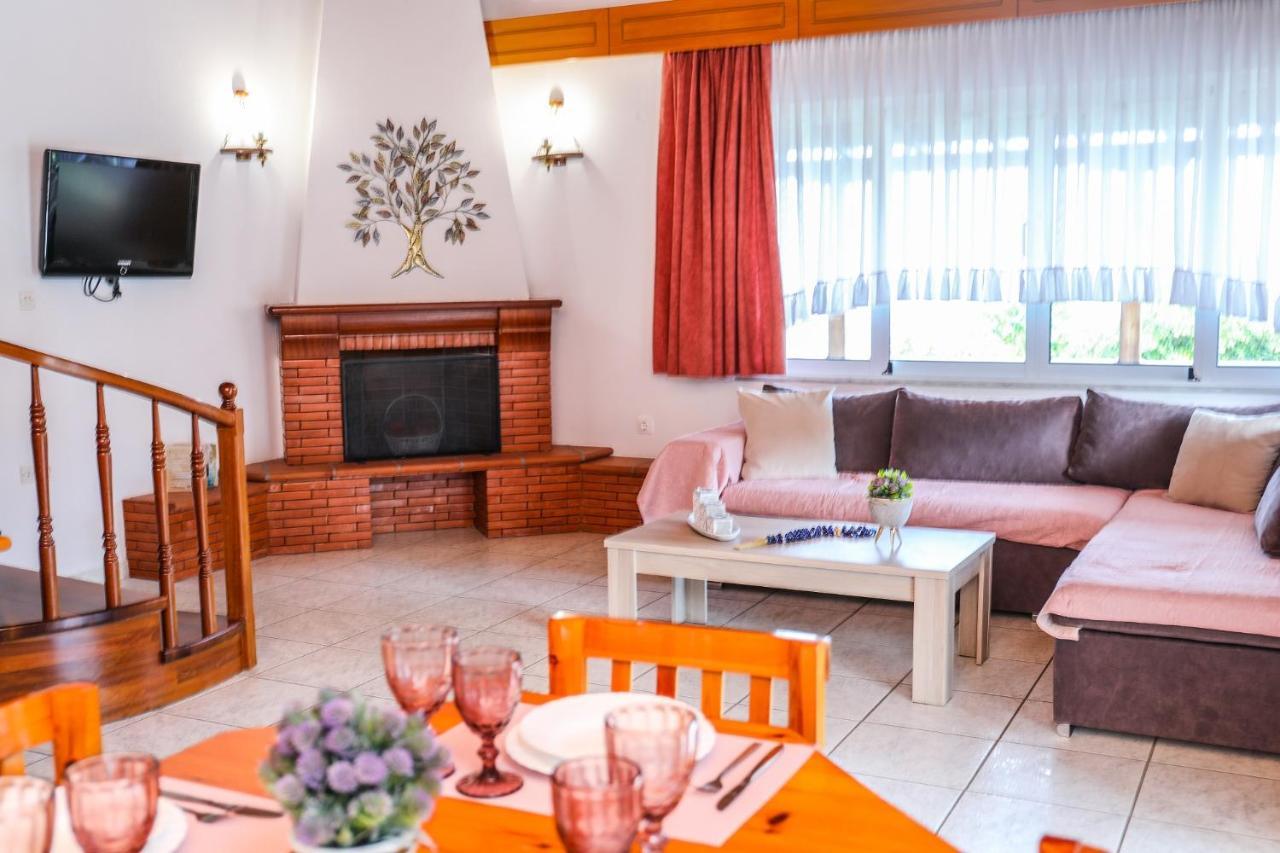 Moni Evaggelistrias Villa Mitzelos מראה חיצוני תמונה